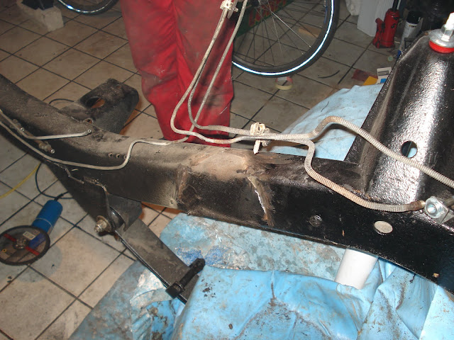 Body Off wrangler YJ 2.5 to 4.0 with RE 4" suspension - JeepForum.com